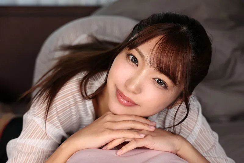 【VR】ただのイイオンナでは…居られない。サークル宅飲み後の終電間際。事前に把握している色仕掛けとは少し違った告白沼にどんどんハマっていく僕 木下ひまり 画像16